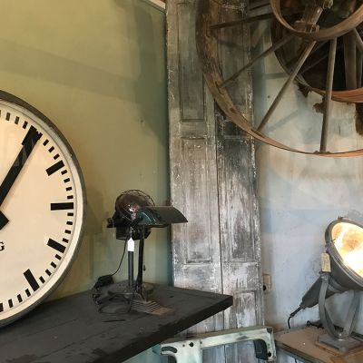 antiquitaeten-berlin-tilman-hoche-loftmoebel4