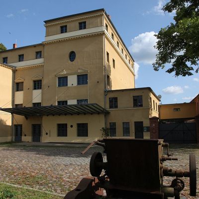 antiquitaeten-berlin-tilman-hoche-muehle-1